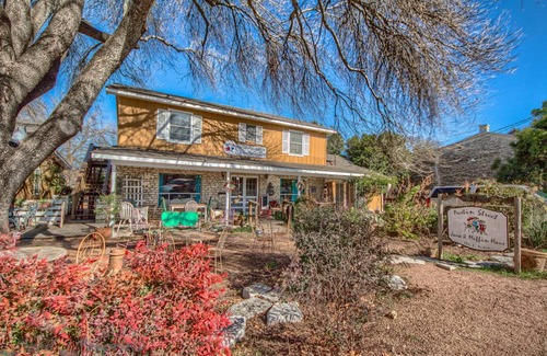 Fredericksburg Apartment | 46 m² Apartment ∙ 2 bedrooms ∙ 4 guests