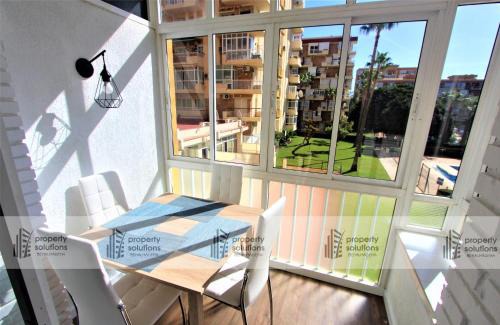 Benalmadena Costa Apartment | 47 Hercules Estudio. Vistas al jardín y la piscina. Cercano al centro. Excelente ubicación.
