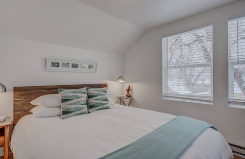 Downtown Colorado Springs Apartment | 47 m² Apartment ∙ 1 bedroom ∙ 2 guests