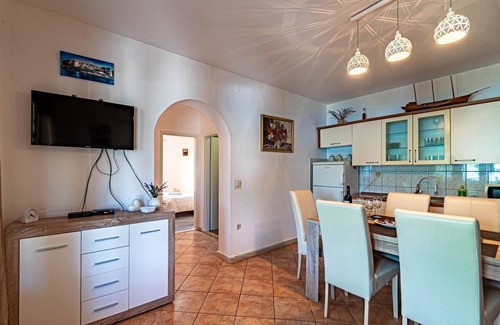 Cove Tri Zala (Zrnovo) Apartment | 47 m² Apartment ∙ 2 bedrooms ∙ 5 guests