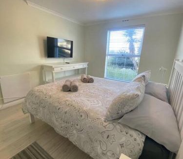 Westcliff Apartment | 47 Whale Rock Estate