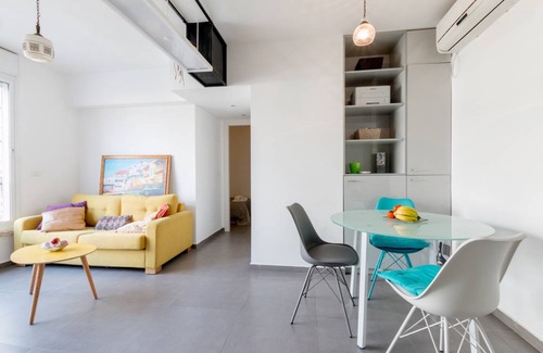 Florentin Apartment | 48 m² Apartment ∙ 2 bedrooms ∙ 3 guests