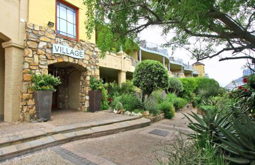 Scott Estate Apartment | 48 The Village in Hout Bay