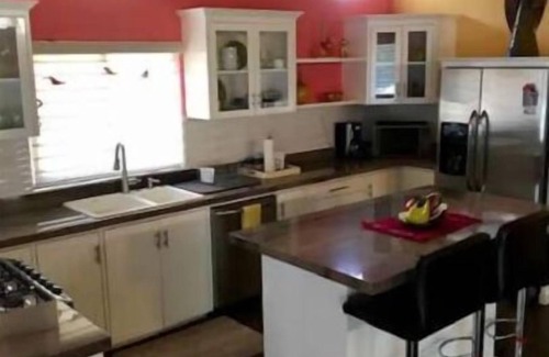 El Pescadero Condo | 4AP Luxury 1 Bedroom 2 Bath Condo Pool Cerritosn