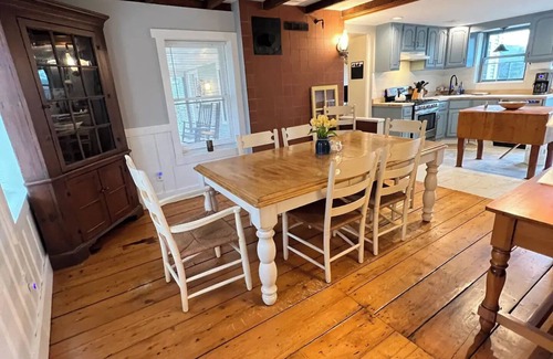 Mount Holly Other | 4bdrm Farmhouse 10min to Okemo on 2.5 acres