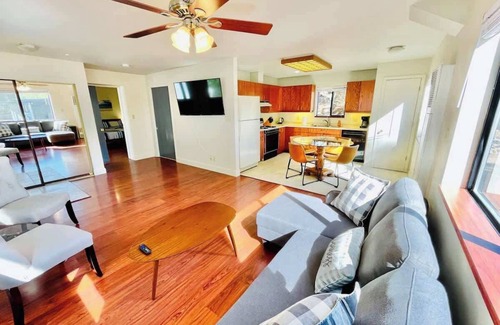Reno House | 4Bedrooms/Ranch House/10 Beds