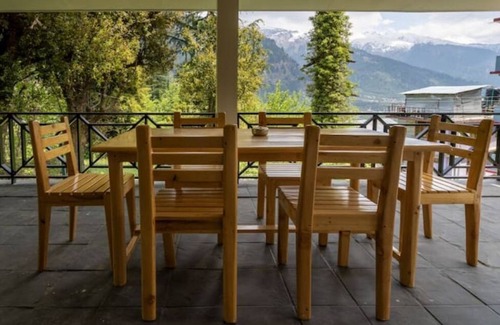Manali Villa | 4BHK: The ForestBound Cottage