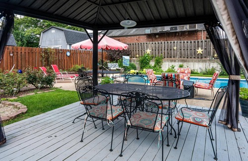 Nashville House | 4BR, 2.5 BA in the heart of Nashville