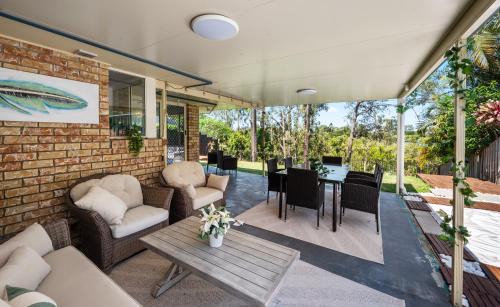 Upper Coomera House | 4BR Coomera Views! Prime Gold Coast Near Beaches