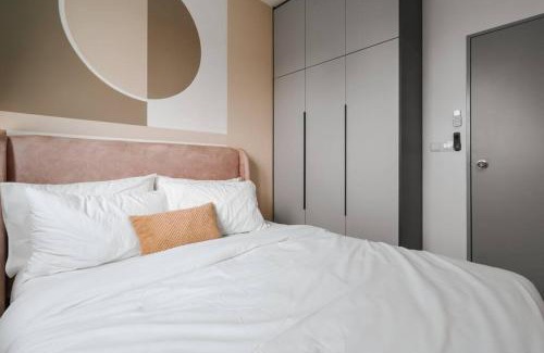 Taman Pertama Apartment | 4BR Modish Room MVertica Near MRT by RumaBnB