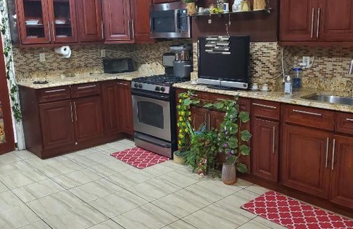 Flatlands House | 4Br Spacious Beauty House