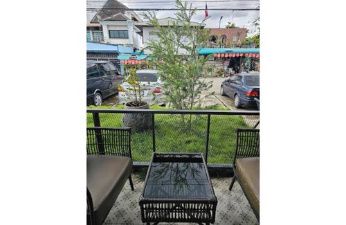 Thung Song Hong Apartment | 4thFL Room Lantern Suites DMK with Maid Service