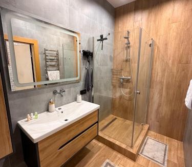 Prymors'kyi district Apartment | 5 хвилин до моря та до центру квартира люкс