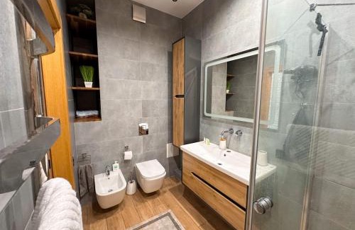 Prymors'kyi district Apartment | 5 хвилин до моря та до центру квартира люкс