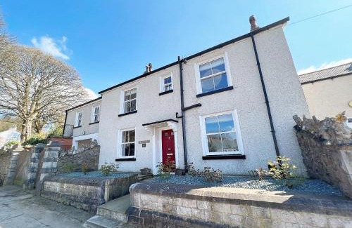 Askam-in-Furness House | 5 Bed in Askam-in-Furness 89226