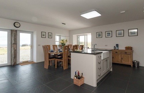 Castle Douglas Cottage | 5 bedroom accommodation in Ringford, near Castle Douglas
