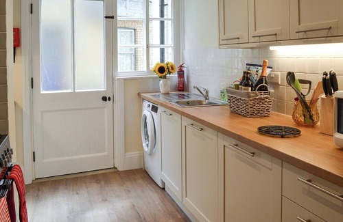 Scarborough Cottage | 5 bedroom accommodation in Scarborough