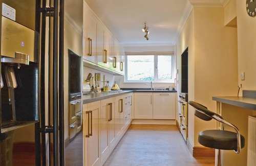 Burry Port Cottage | 5 bedroom accommodation in Burry Port, near Llanelli