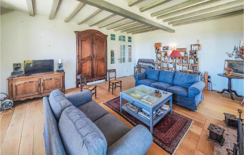 Ouveillan House | 5 Bedroom Beautiful Home In Ouveillan