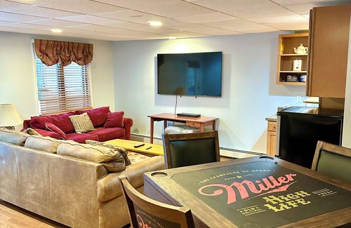 Bretton Woods House | 5 Bedroom Bretton Woods Townhome 1 gig Wi-Fi Next Door to Mt Washington Resort