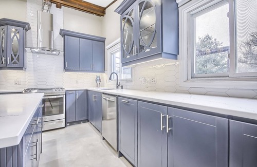 King House | 5 Bedroom Countryside-Cottage King ON - 35% Winter & Long Stay Discount.