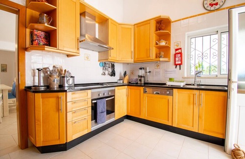 Mato Serrao Villa | 5 bedroom detached villa with private pool and maid service, Carvoeiron