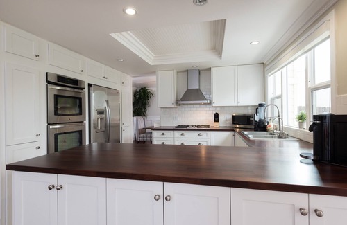 Coronado House | 5 Bedroom Home, 3 Blocks to 4th of July Parade!