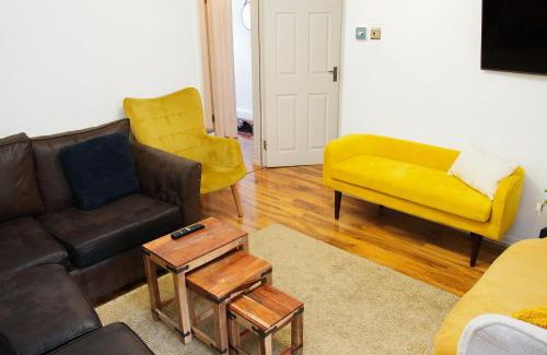 Adamsdown House | 5 bedroom house near cardiff city.