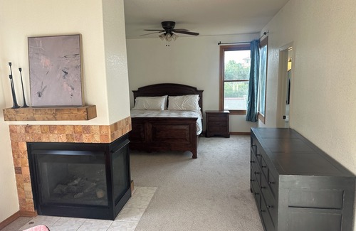 Castle Rock House | 5-bedroom house on 2 acres with excellent mountain views in Castle Pines, CO