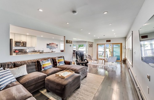 Powers Lake House | 5 Bedroom Lakefront Home with Private Dock with 2 Kayaks-Sleeps 11