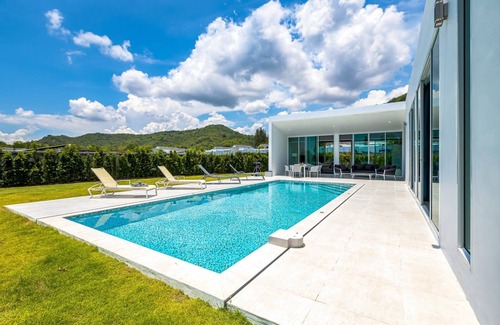 Khao Tao Villa | 5 Bedroom Modern Pool Villa (KH-A7)
