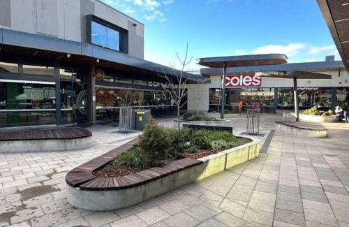 Marsden Park House | 5 bedroom new house (no stairs)