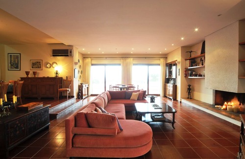 Anavyssos Villa | 5 bedrooms (shared pool with 1 house)