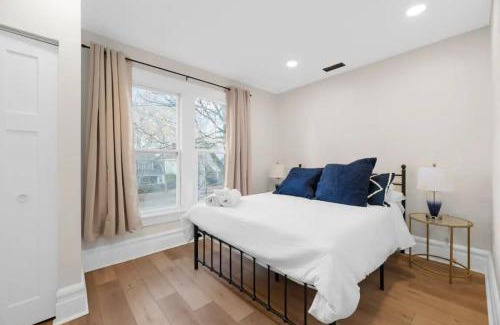 Glen Echo Apartment | 5 Bedrooms Sleeps 14 Hot Tub Fire Pit