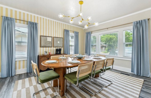 Central Oklahoma City House | 5 Beds Downtown OKC with Pickleball Court, Fire Pit, Hot Tub, Game Lounge