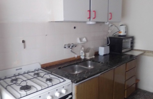 10 de Diciembre Apartment | 5 blocks from downtown, ideal for relaxing with family or friends.