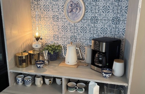 Frankfort House | 5 BR Dutch Cottage in Frankfort KY on Bourbon Trail. 2.4miles from Buffalo Trace