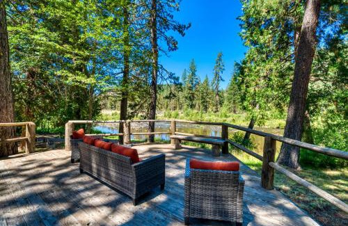 Sloat House | 5 Cabins | The Lost Sierra Ranch