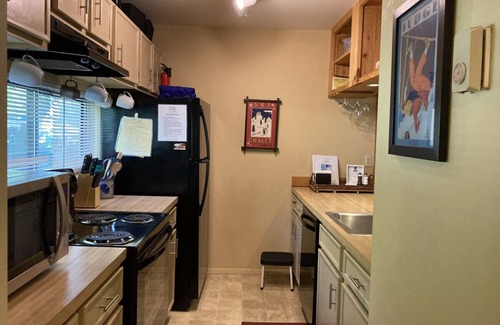 Hidden Valley Apartment | 5 Lakeview Road, Somerset