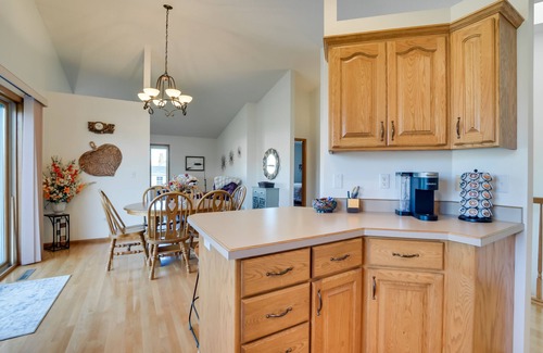 Fargo House | 5 Mi to Dtwn: Pet-Friendly 'Wheatland Twin' Home!