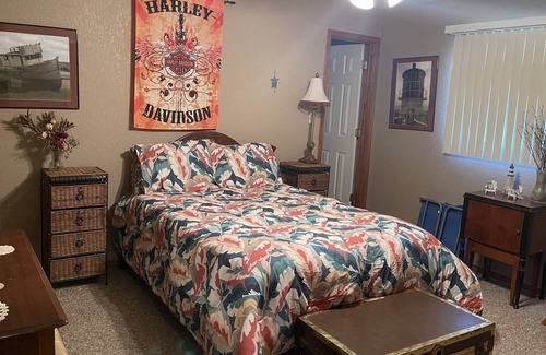 Glendale House | 5 miles from stadium new heated pool
