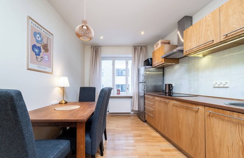 Kesklinn Apartment | 5 min from Port/free private parking/1BR