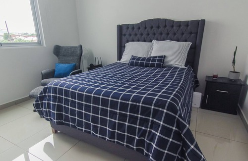 Cinco Esquinas Condo | 5 min from San Jose - Big apartment with pool&gym