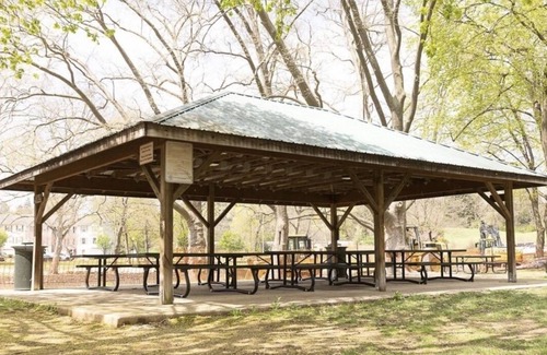 Hagerstown House | 5 mins to the Outlets Beautiful Mango Mania Palace