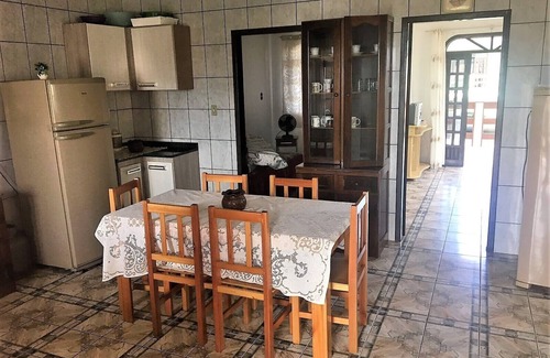 Enseada House | 5 minutes from Prainha and 7 minutes from Praia Grande! House with accommodation for 22 people