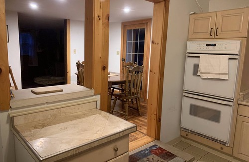 Egremont House | 5 Minutes from Catamount Ski Area