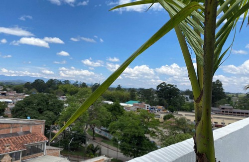 Popayan Apartment | 5 minutes from downtown Popayán¡ ideal apartment for couples or executives.