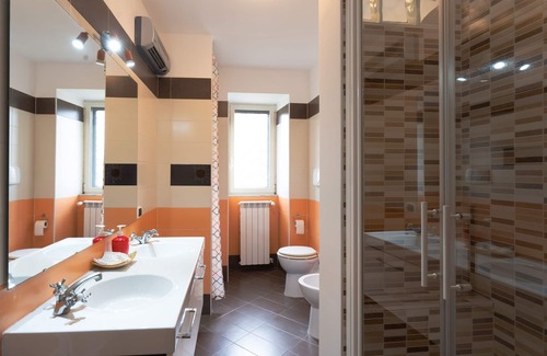 Materdei Apartment | 5 minutes from Salvator Rosa metro, apartment suitable for families and groups