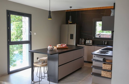 Doucy-Combelouviere Ski Chalet | 5 minutes from the start of the slopes - CONFIDENTIAL CHALET - 12 people - 5 bedrooms -