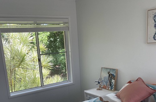 Korora Villa | 5 minutes to big banana